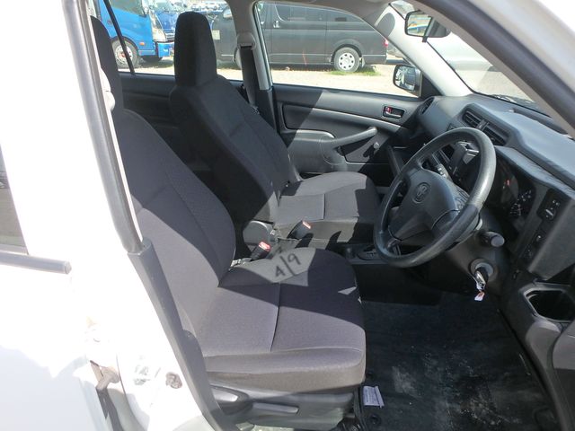 TOYOTA PROBOX DX COMFORT