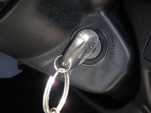 TOYOTA HIACE LONG DX