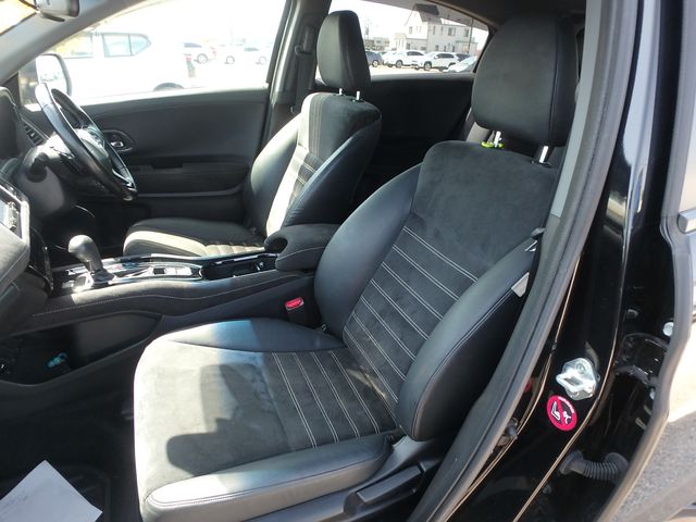 HONDA VEZEL RS. HONDA SENSING