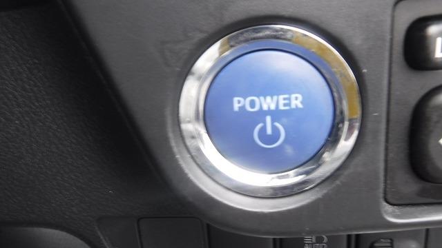 TOYOTA COROLLA AXIO HYBRID