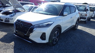 NISSAN KICKS E POWER X R03