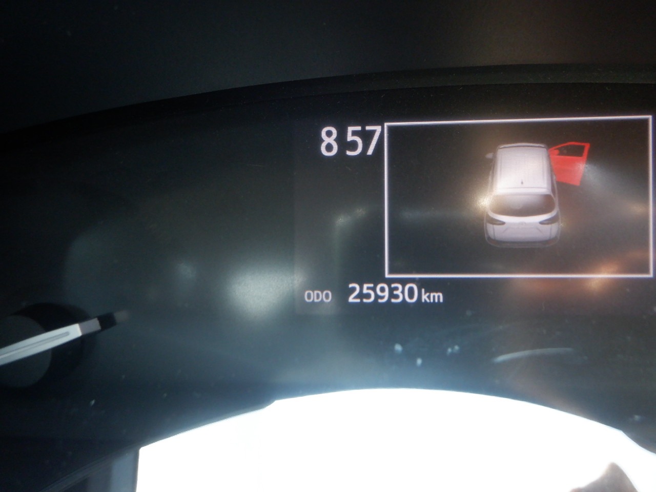 TOYOTA SIENTA HYBRID FUNBASE X