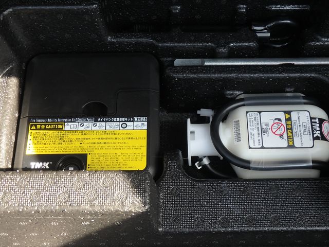 TOYOTA VITZ 5D F SAFETY EDITION III