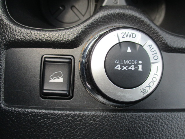 NISSAN  XTRAIL 20XI HYBRID