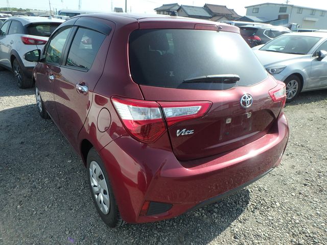 TOYOTA VITZ 5D F SAFETY EDITION III