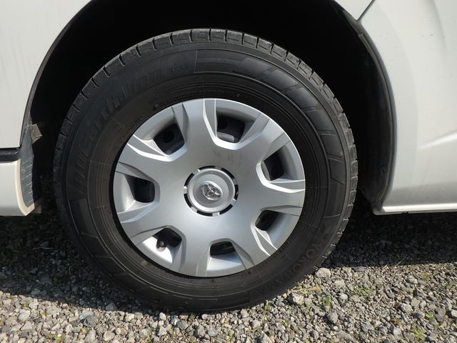 TOYOTA HIACE DX GL PACKAGE