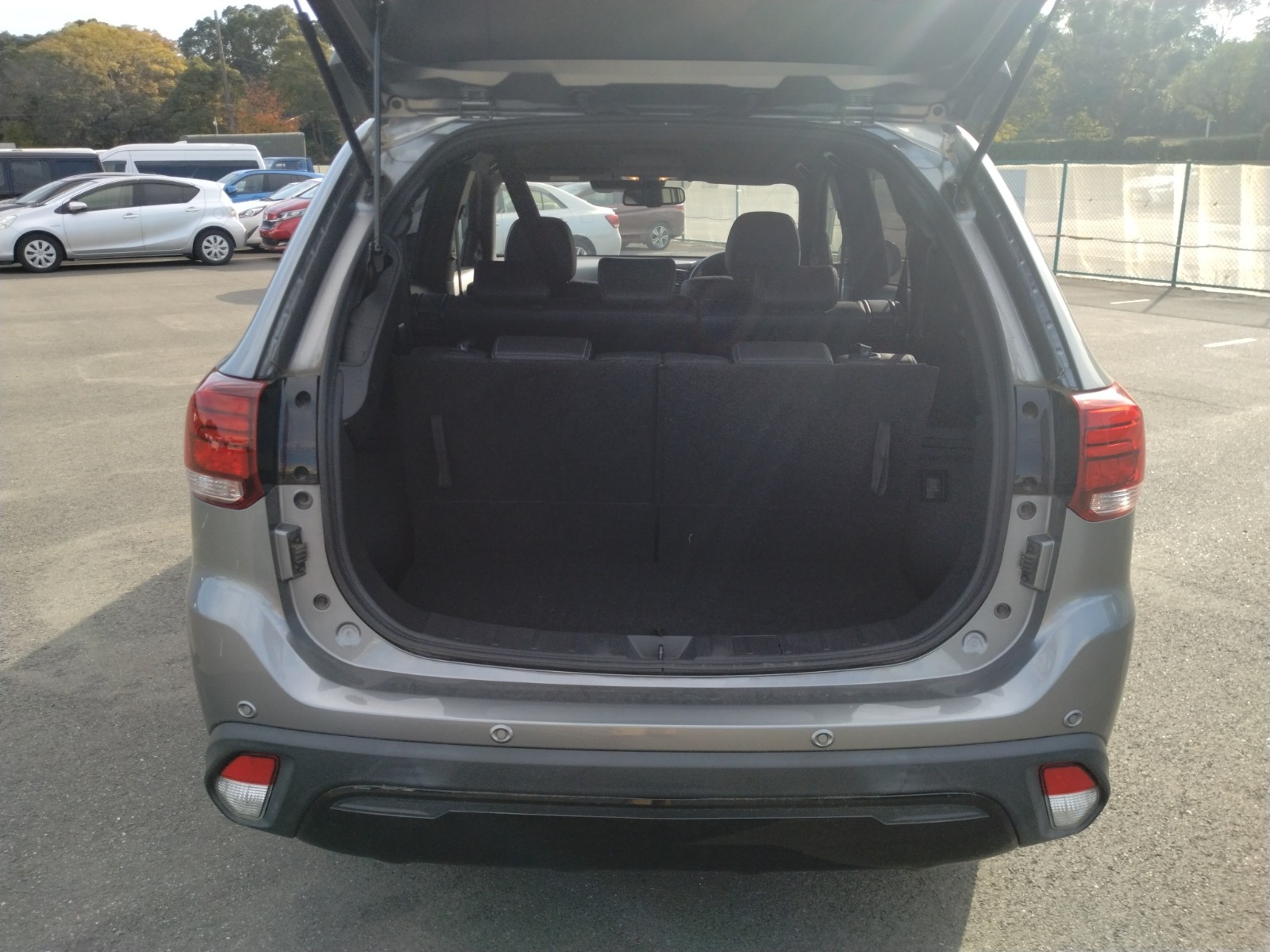 MITSUBISHIN OUTLANDER