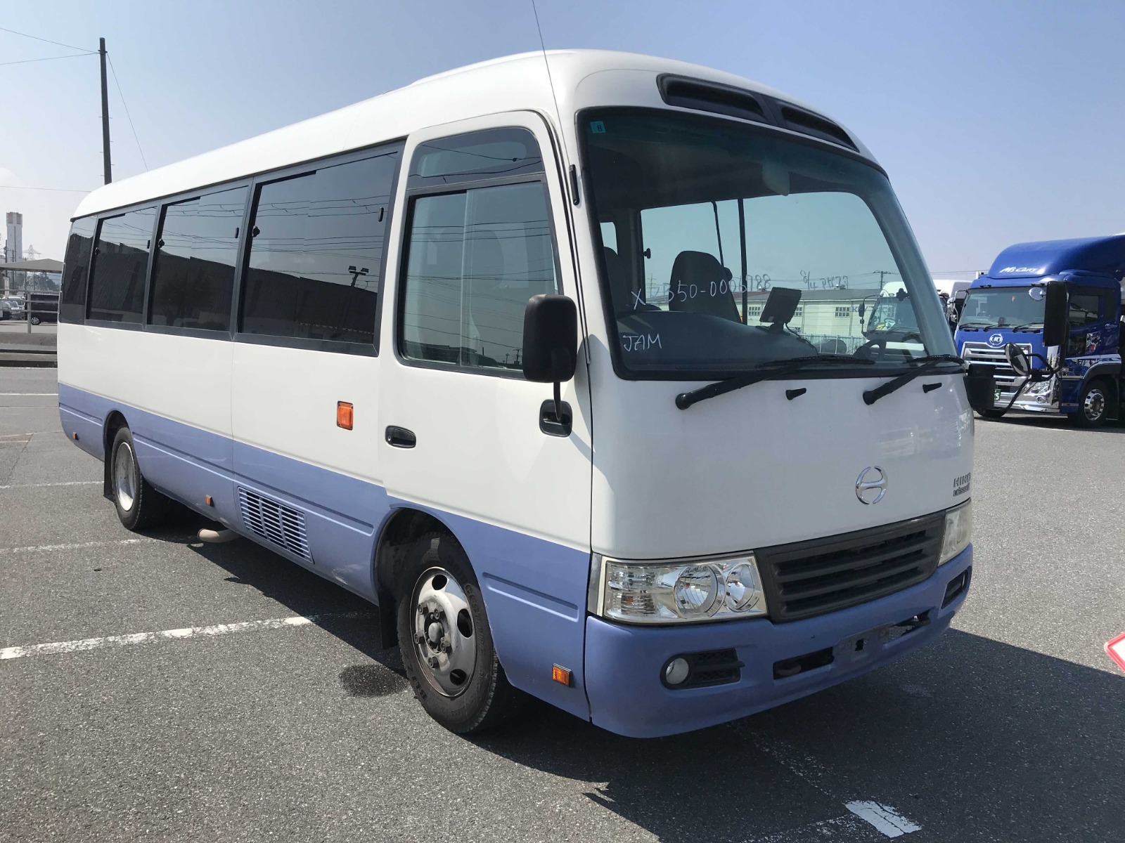 HINO BUS LIESSE II 2D