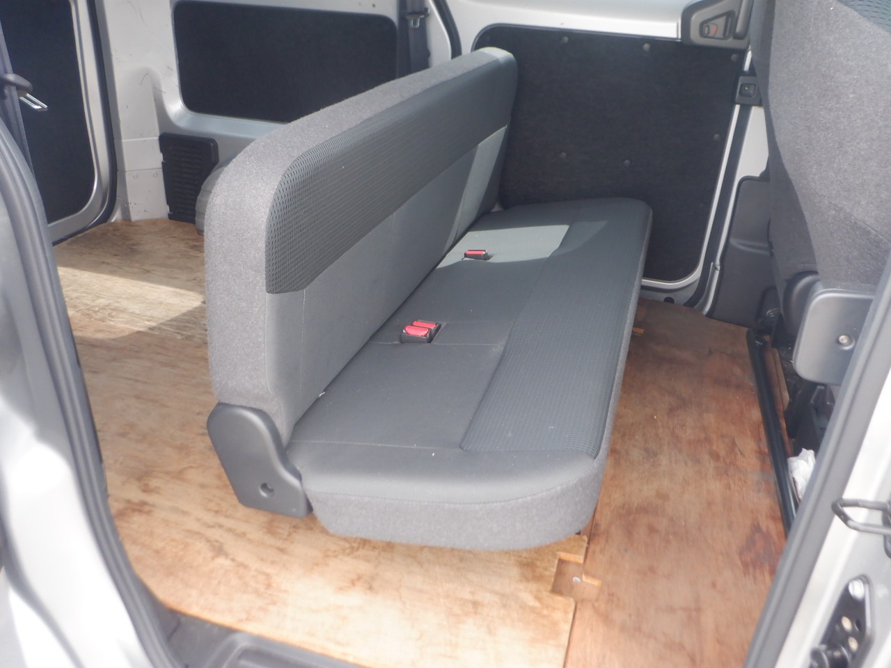 NISSAN NV200 VANETTE VAN DX
