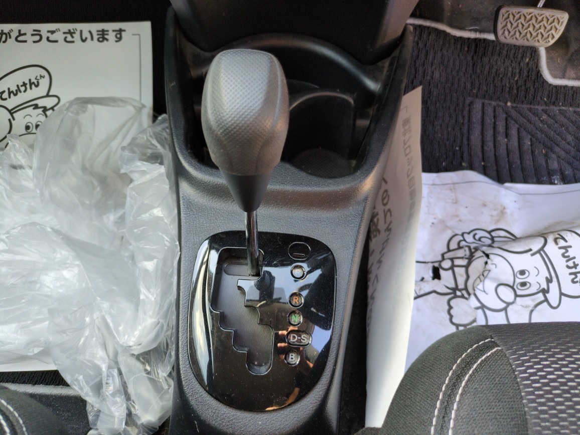 TOYOTA VITZ F SAFETY EDITION III