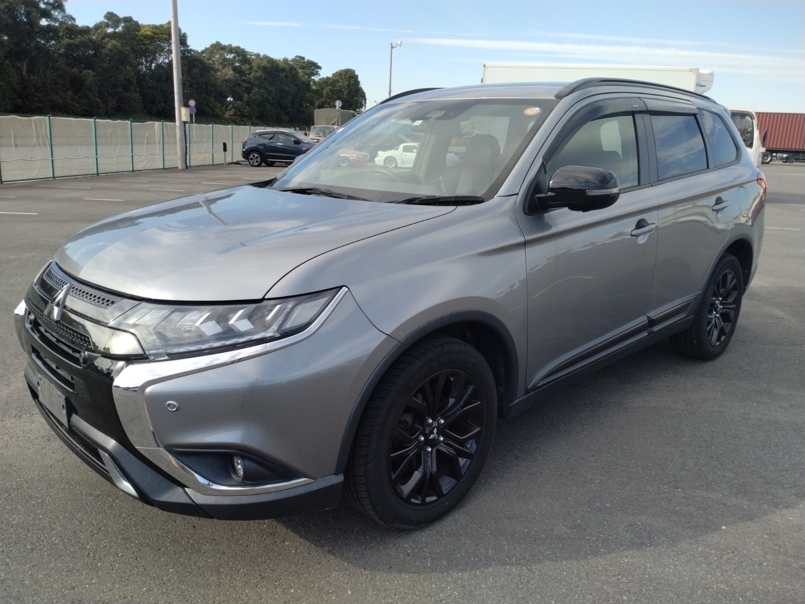 MITSUBISHIN OUTLANDER