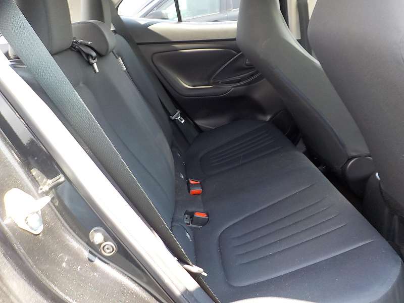 TOYOTA YARIS CROSS HYBRID X