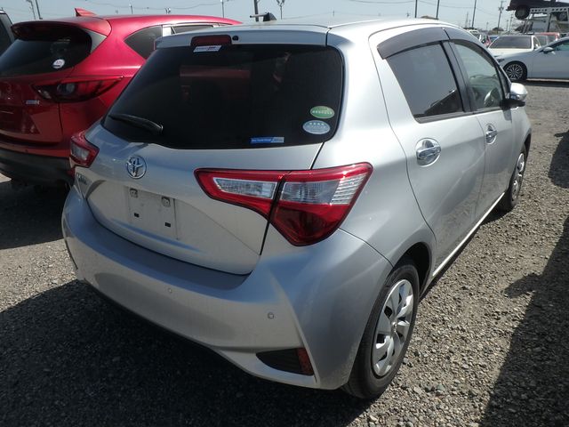 TOYOTA VITZ F SAFETY EDITION III