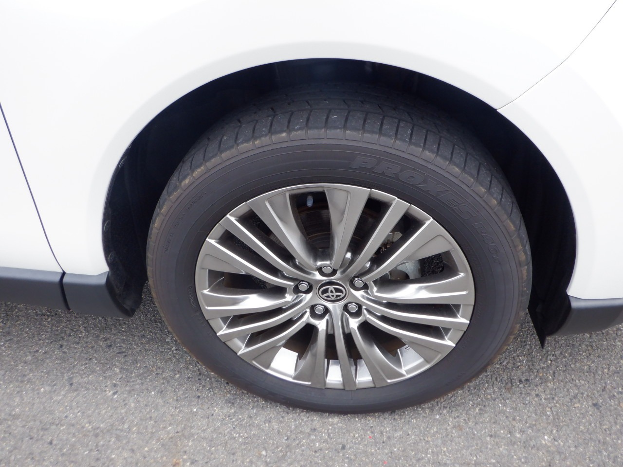 TOYOTA HARRIER HYBRID