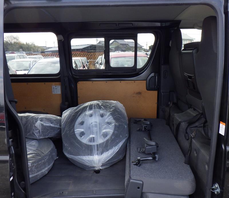 TOYOTA REGIUS VAN LONG DX GL PACKAGE