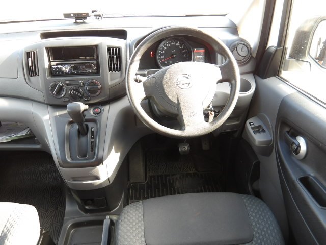 NISSAN NV200 VANETTE VAN
