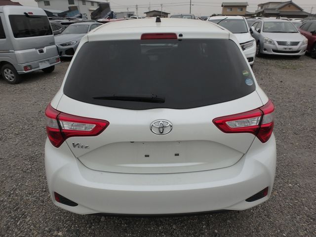 TOYOTA VITZ 5D F SAFETY PACKAGE